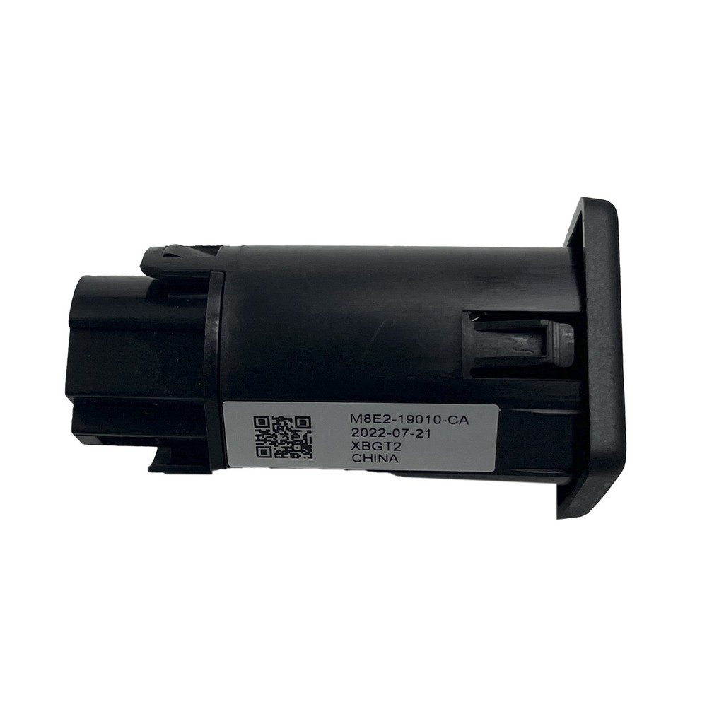 USB-C Socket LR150198 for Land Rover