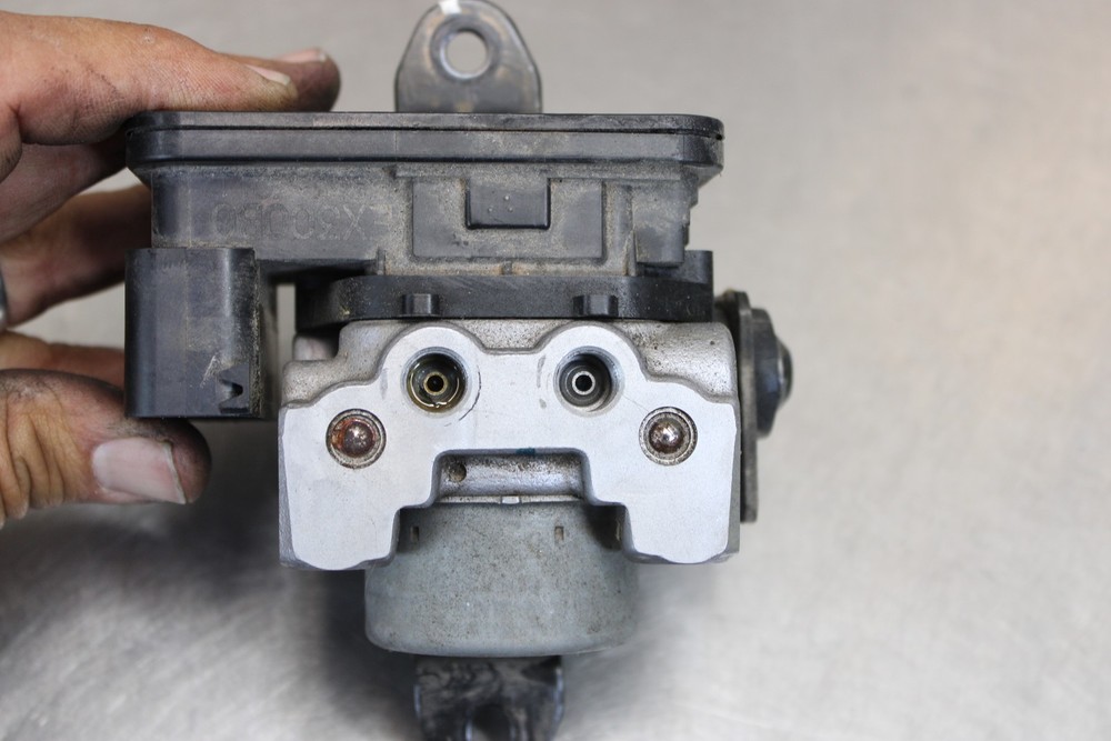 13-17 KAWASAKI NINJA 300 ABS PUMP UNIT MODULE