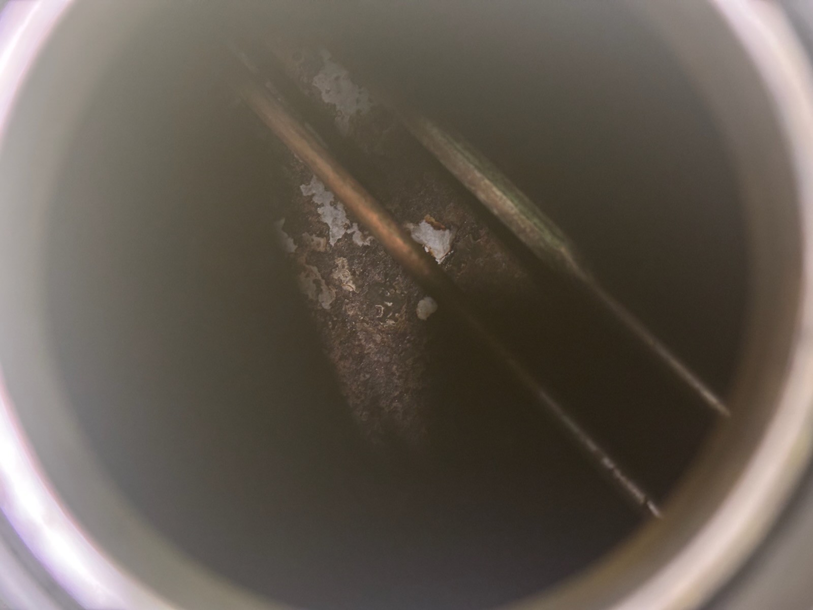 2004-2005 04 05 SUZUKI GSXR 600 750 OEM GAS TANK FUEL CELL RESERVOIR *NO DENT*