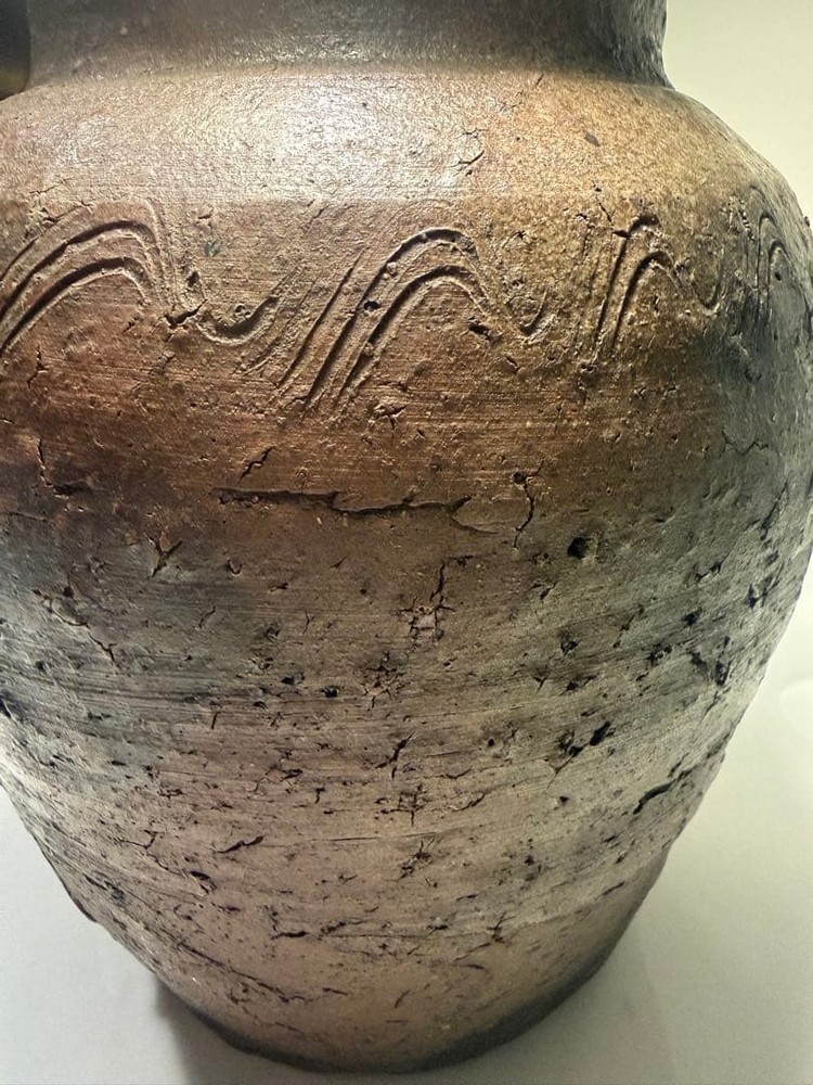 Ancient c ERAmic style wavy pattern fired vase height 23cm vase old Bizen style