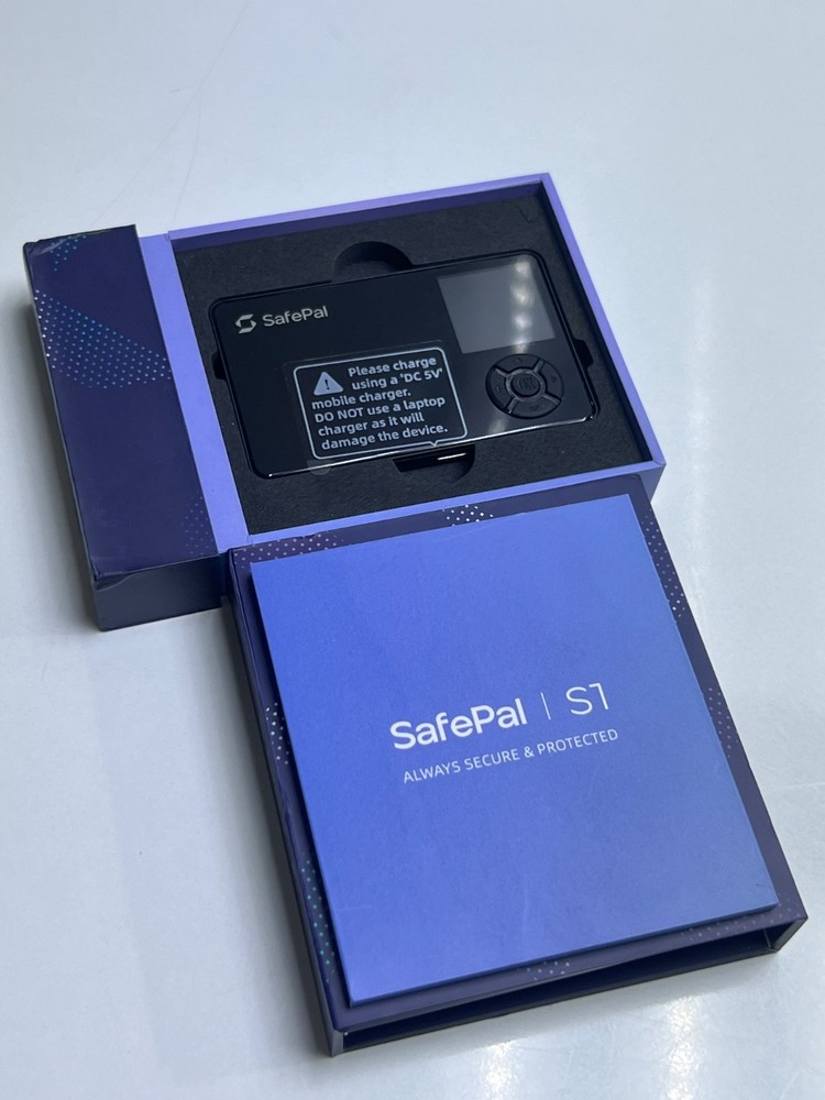 SafePal S1 Hardware Wallet