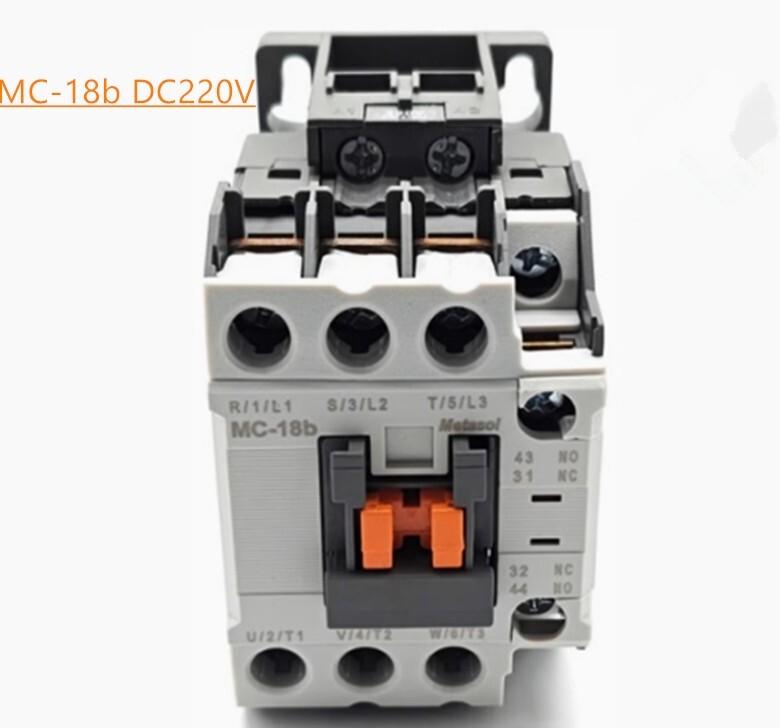 1PC LS DC Contactor MC-18b DC220V 3P