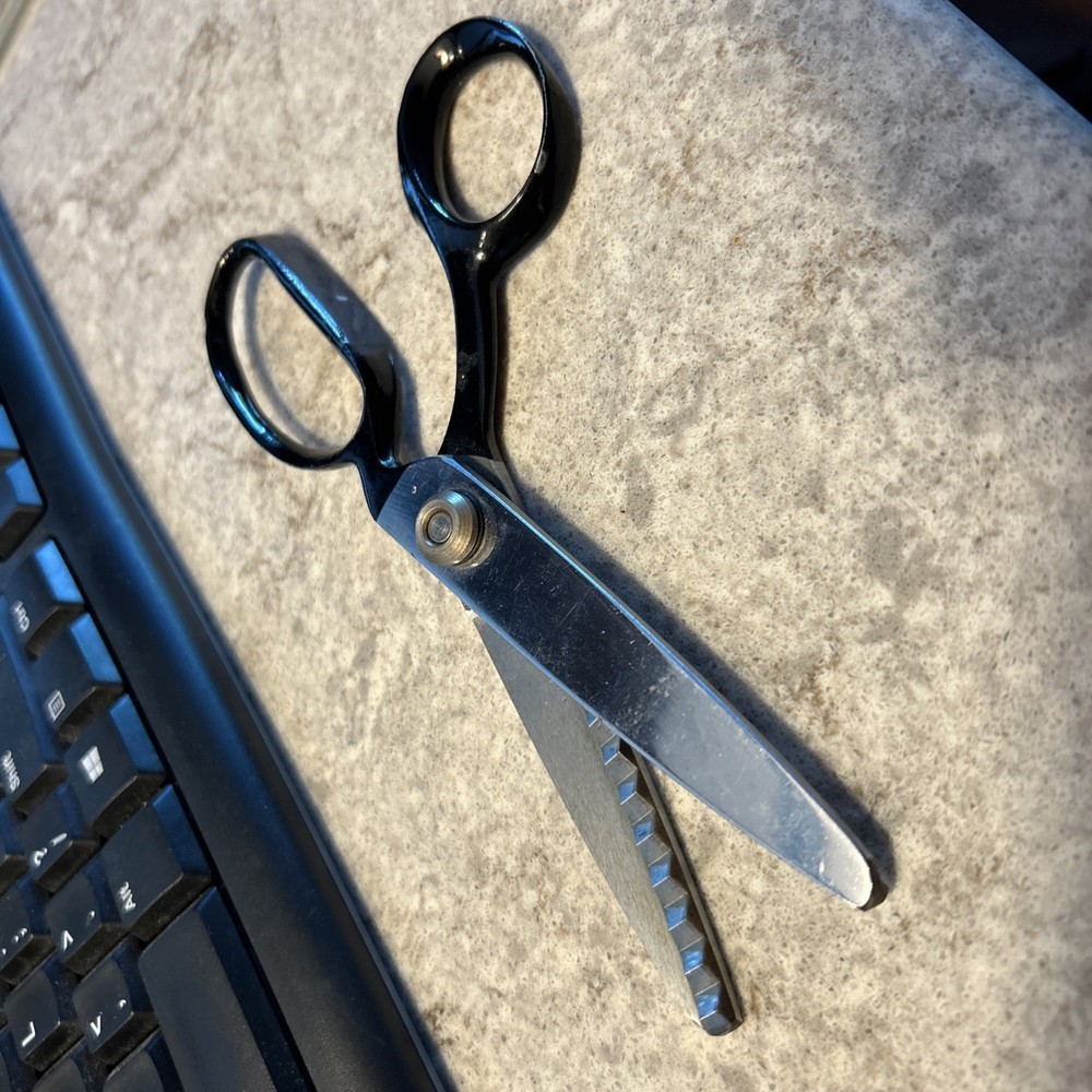 Vintage CLAUSS Chrome #4 Pinking Shears Scissors In Original Box Euc