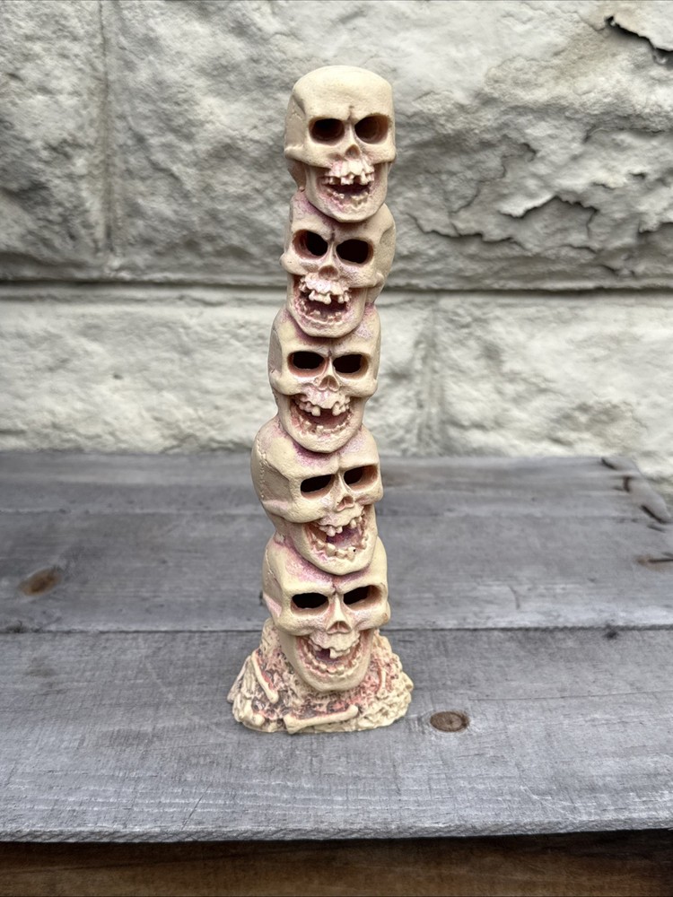 Vintage Skull Stack 2002 Y2K Plastic T.S.S. 9”