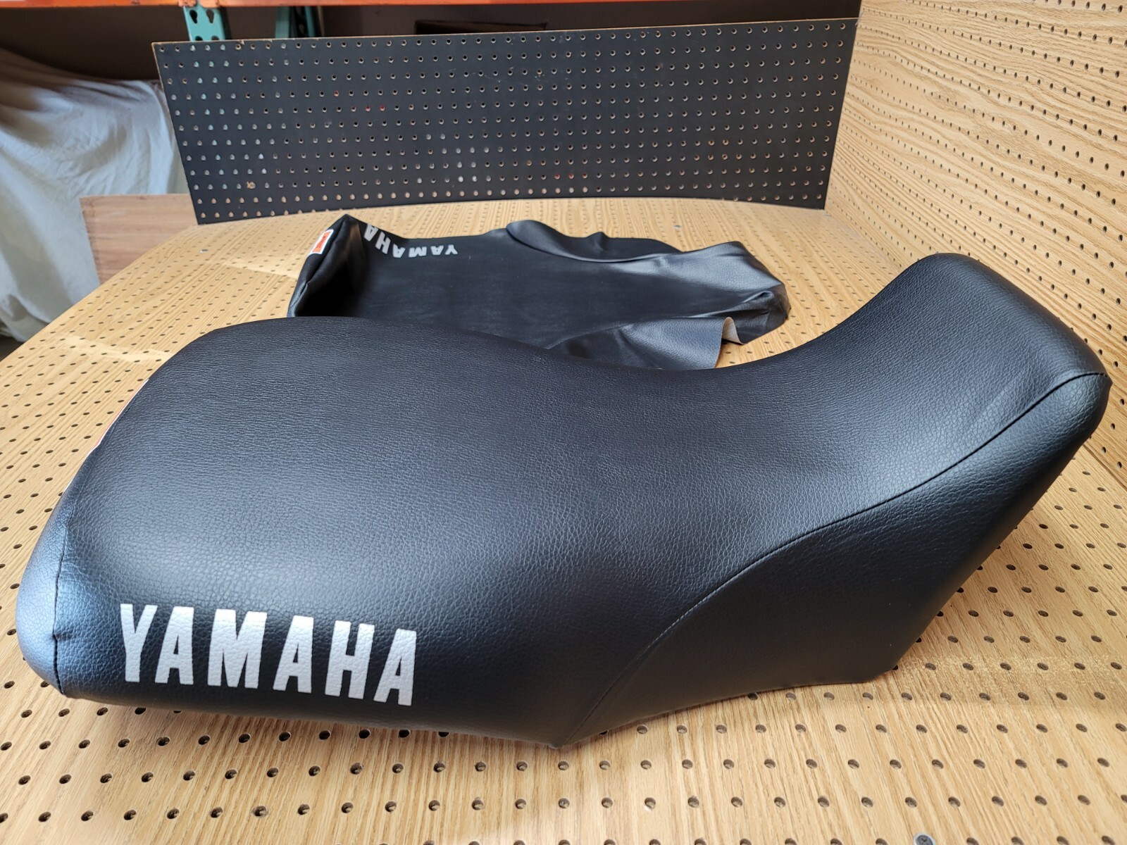 YAMAHA BIG BEAR400 YAMAHA BIG BEAR 400 SEAT COVER 2000 TO 2006 (BLACK) [Y*-180]