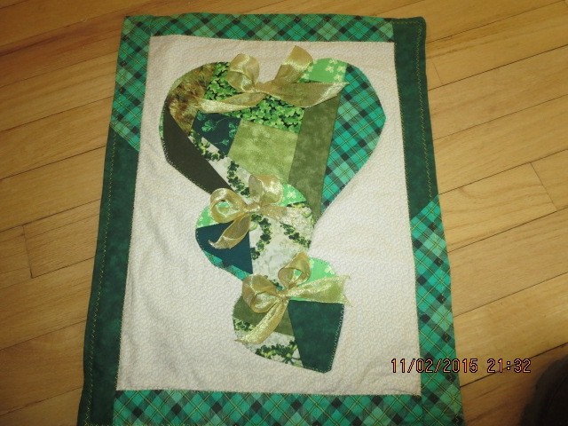 MACHINE "CRAZY QUILTED" ST. PATRICK HEARTS-18" X 14"-#SP1-13
