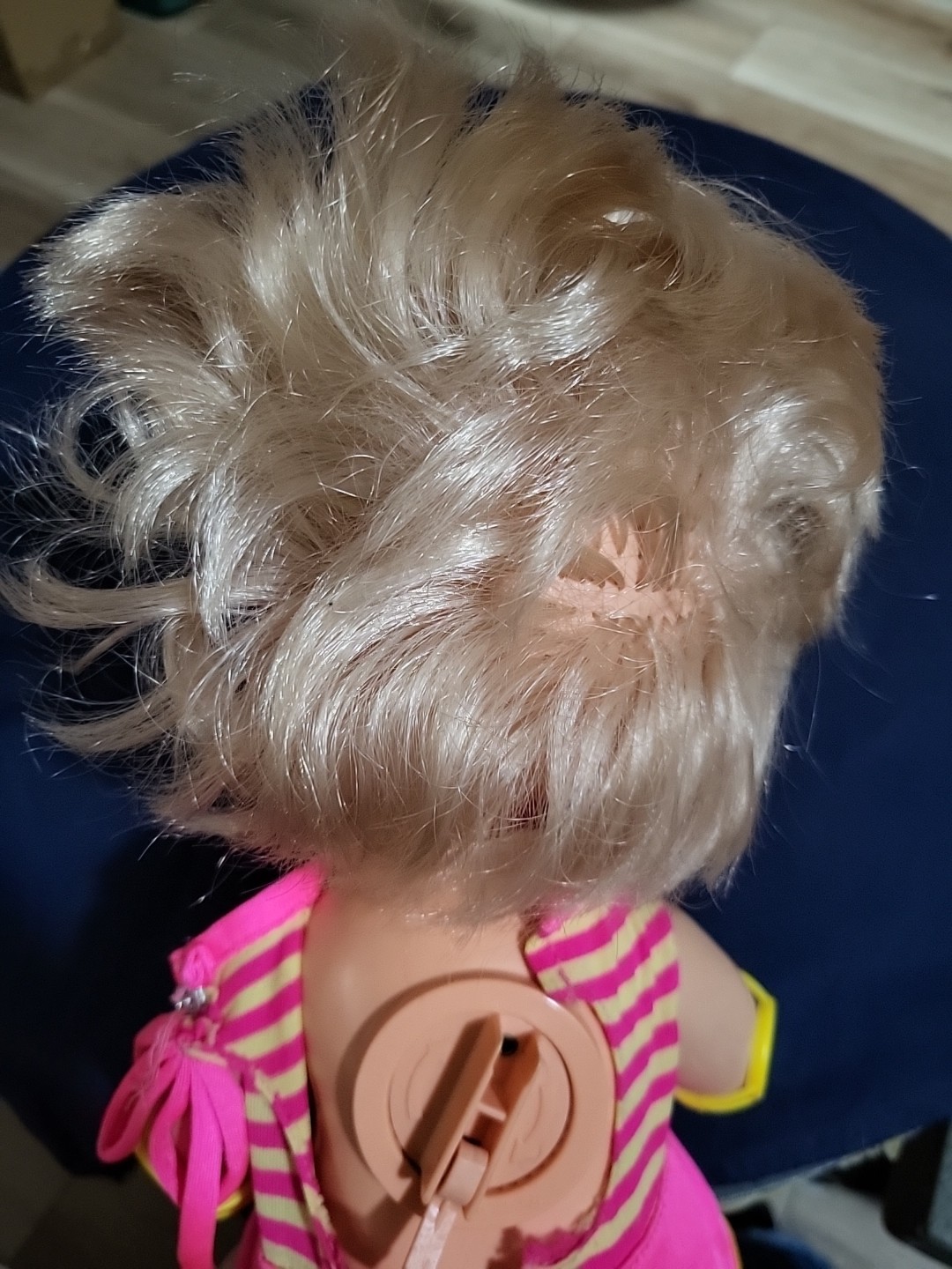 Vintage 1982 Baby Skates Rollerskating Wind Up Doll WORKS