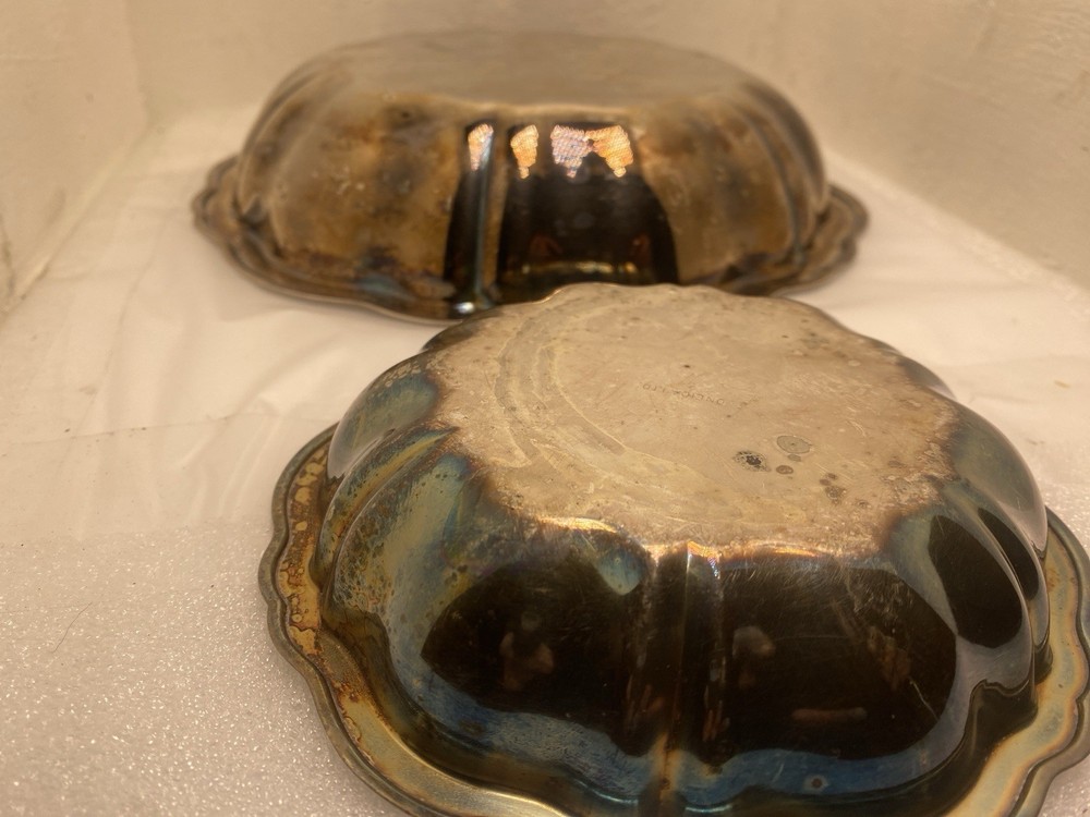 Oneida Silver Plated Nesting Bowls VTG