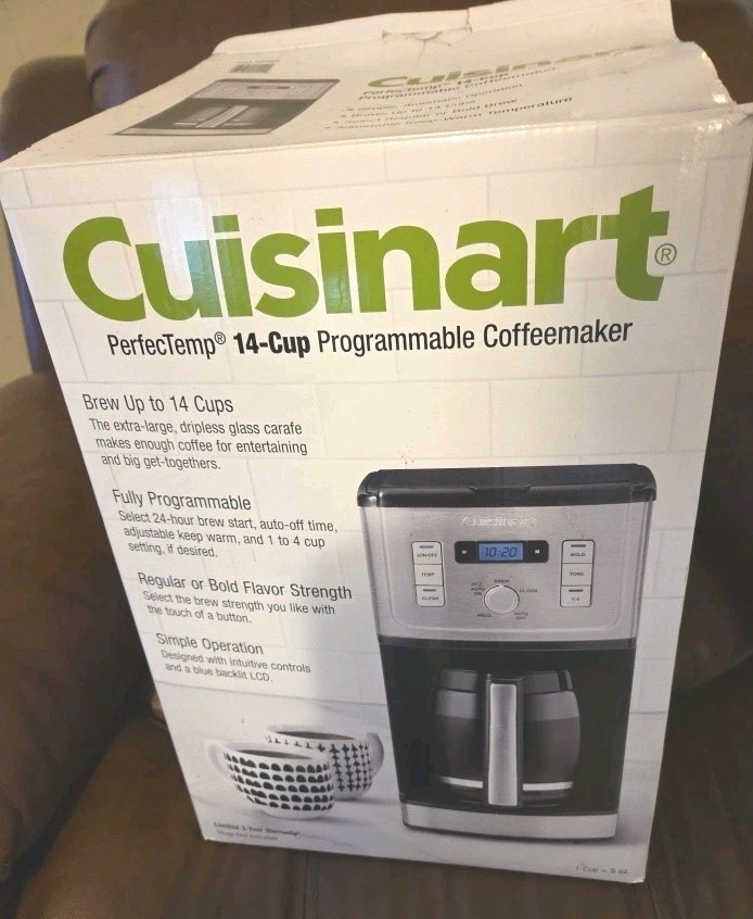Cuisinart PerfecTemp 14-Cup Programmable Coffee Maker CBC-6800PC