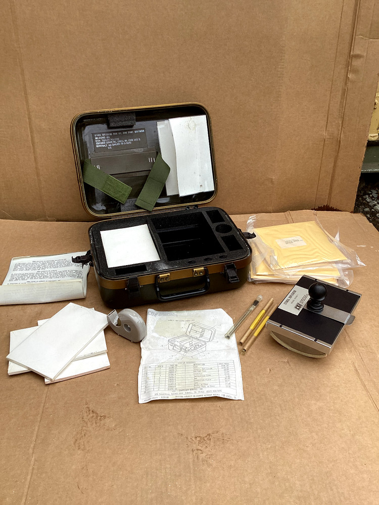 Stencil duplicating kit 7520-00-761-2151