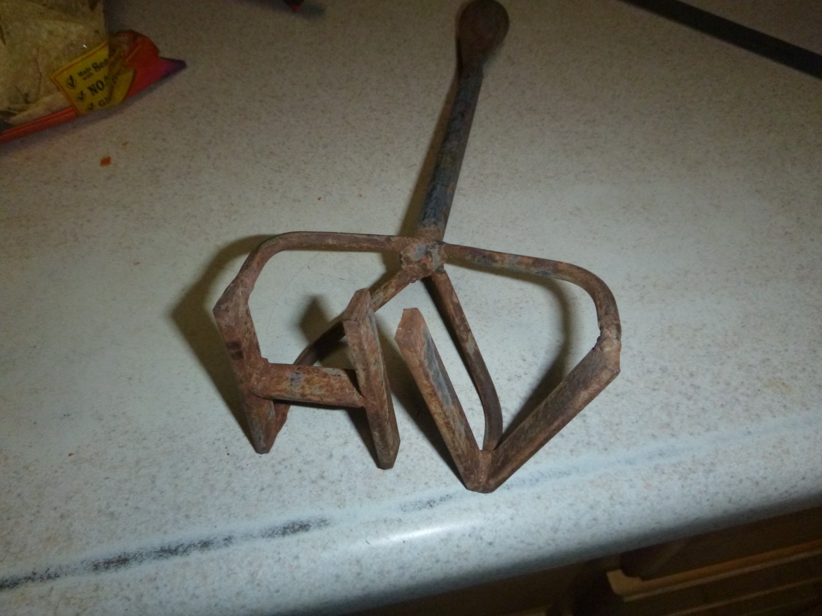 Vintage Branding Iron H V for cattle or horses. Short handle Sheep maybe.
