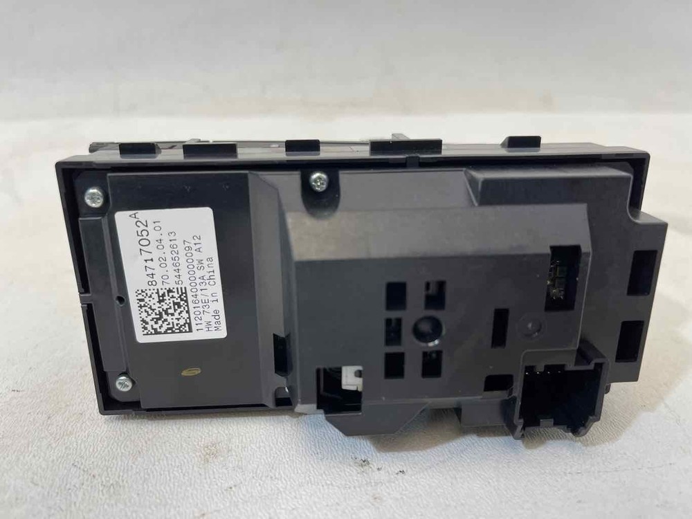 FITS 2021-2023 CADILLAC XT5 NAVIGATION CONTROLLER CENTER CONSOLE MOUNTED OEM