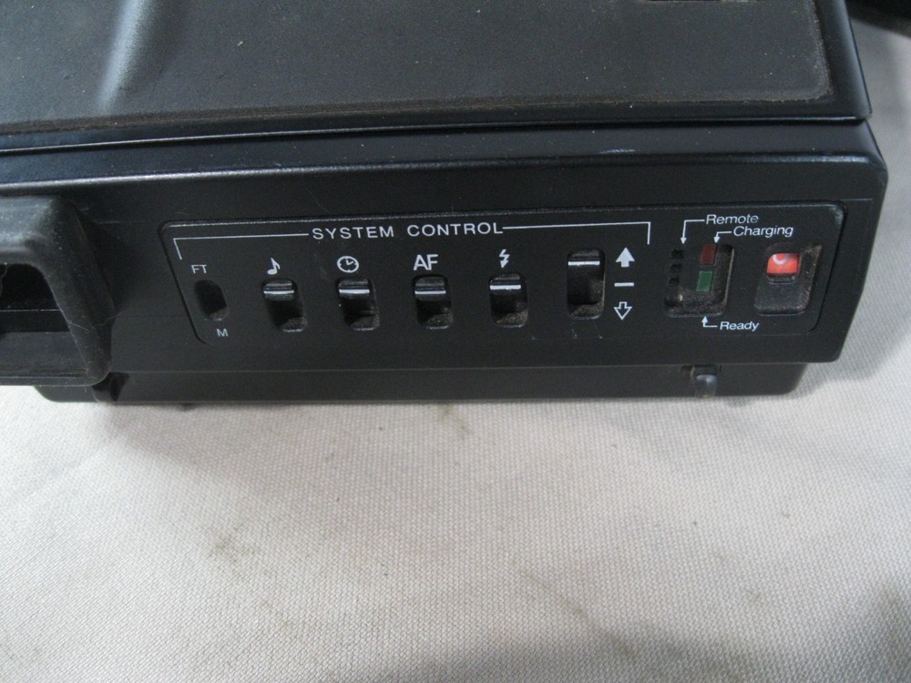 Polaroid Spectra System SE with Case Untested