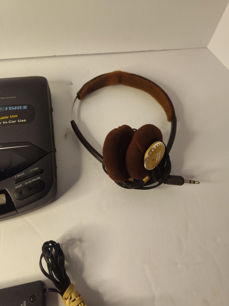 Fisher Opti Trac Compact Disc Player PCD-5 w/Electronic Equalization System Work