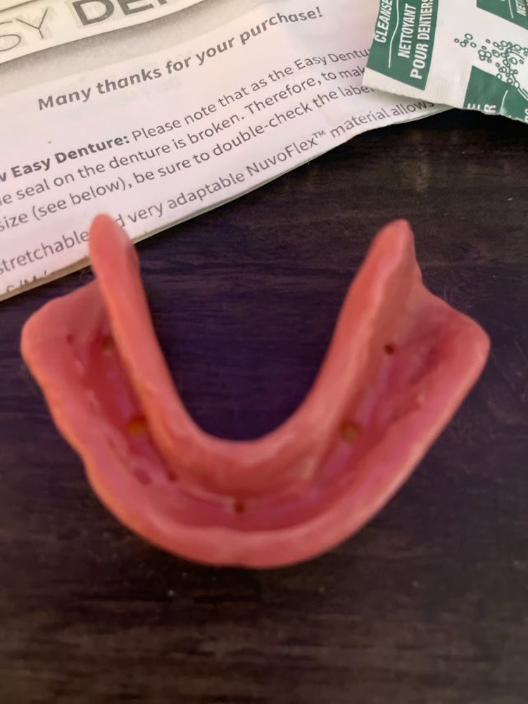 Easy Denture bottom and unbranded bottom denture lot