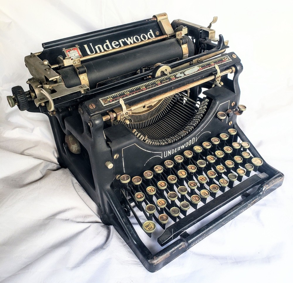 Underwood No. 5 Standard Typewriter