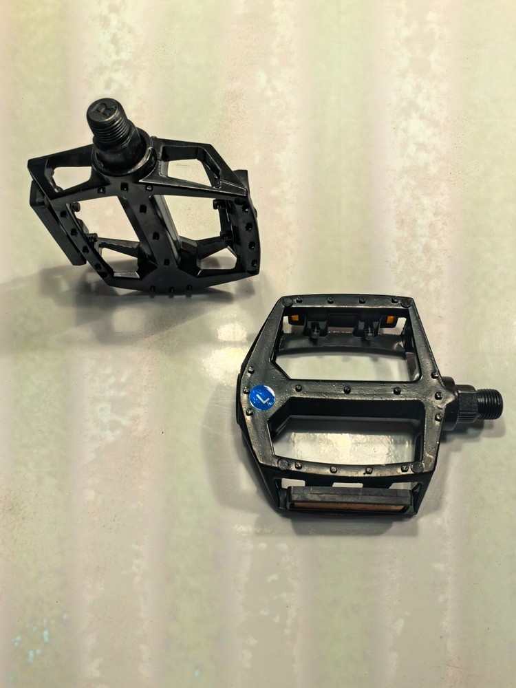 Alloy commuter platform Bicycle Pedals EBike Pedals - 9/16"