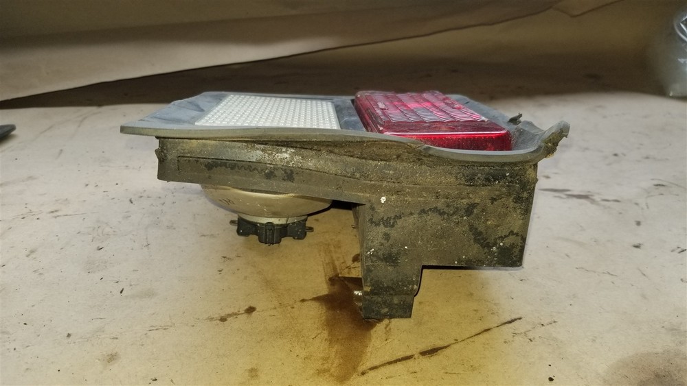 Bobcat 6670284 rear door tail light assembly
