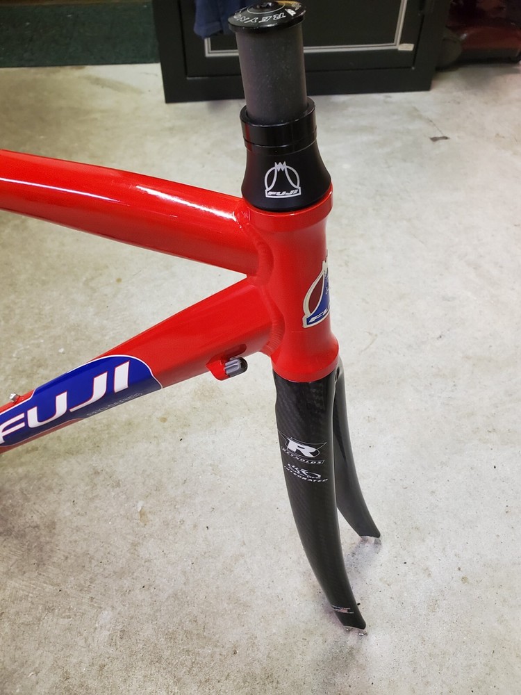 Unbuilt Fuji Team Issue Frameset circa. early 2000's