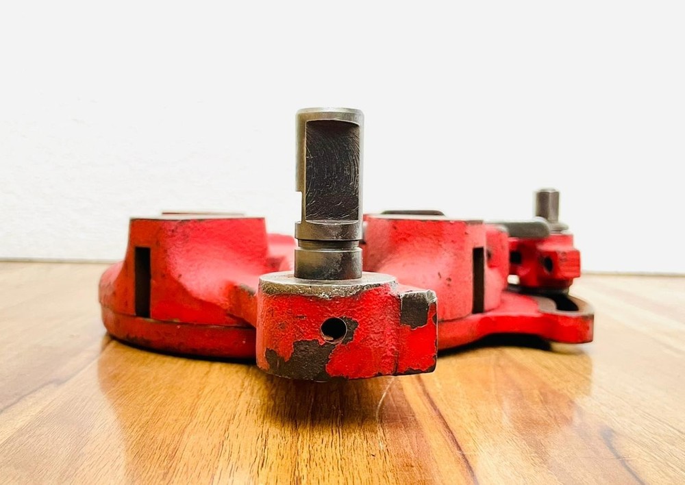 Ridgid Receding Die Head Pipe Threader/Threading Machine 1/2" to 2" BSPT