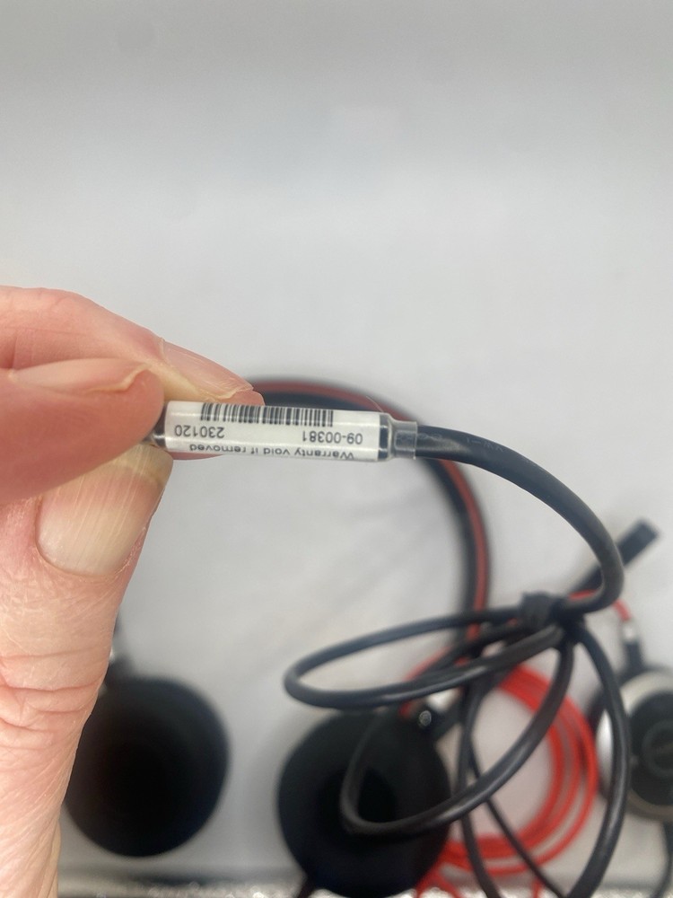 Jabra Evolve 40 Stereo, Mono Wired Headset NEW WITH CASE