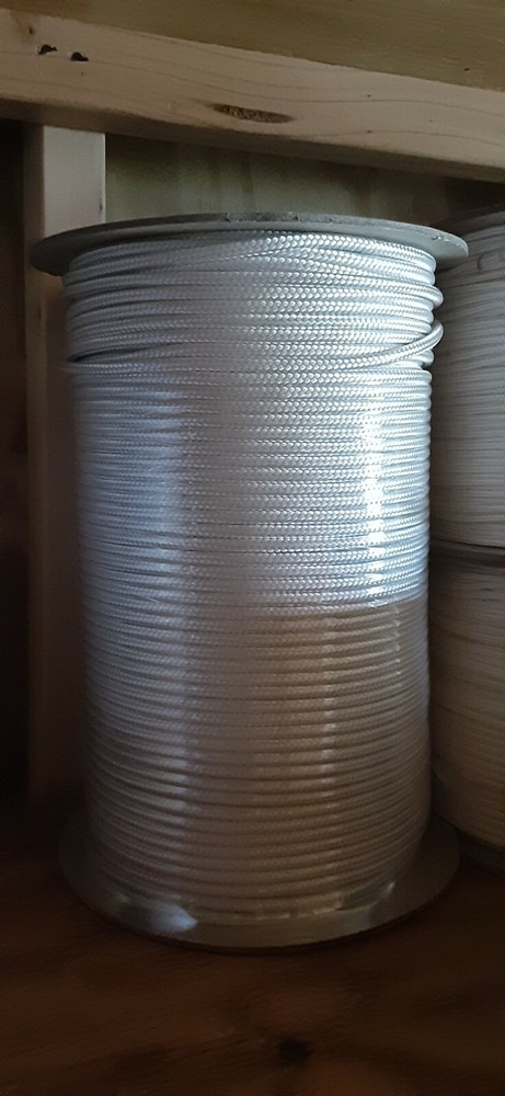 3/16" x 876 ft. Smooth Braid MFP Anchor/Camp/ Utility Rope Spool. White.