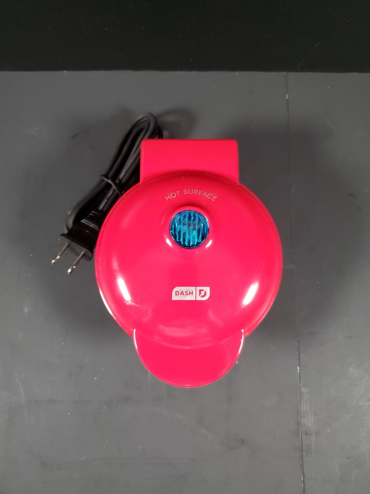 Red Dash Egg Bite Maker w/ 4 Molds & Dash Mini Waffle Maker