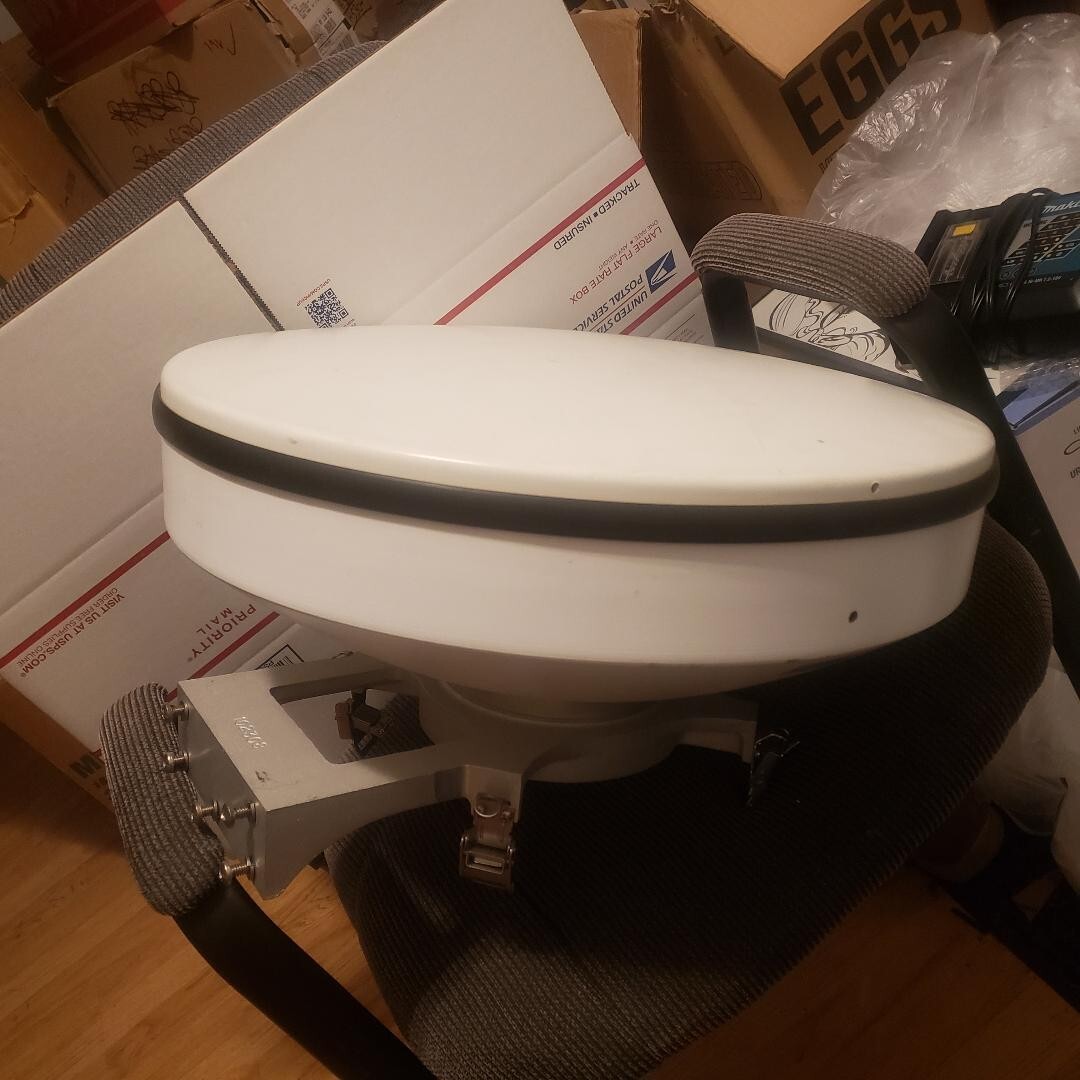 ANTENNA RADIOWAVES 23GHZ Model HPLP1 523S SN-243 Army ? Military ?