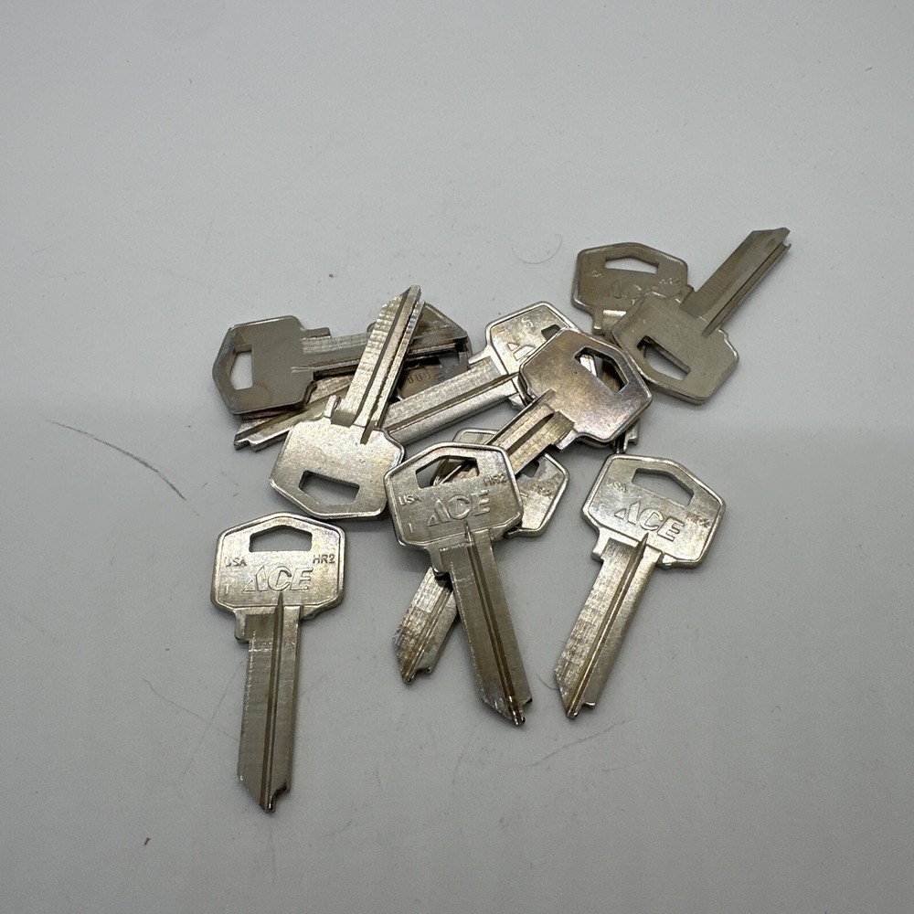 HR2 Key Blank
