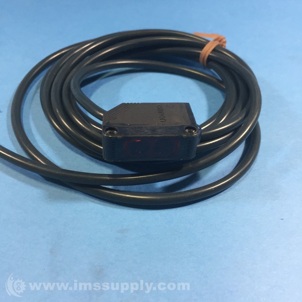 Omron E3Z-B81 Photoelectric Sensor FNIP
