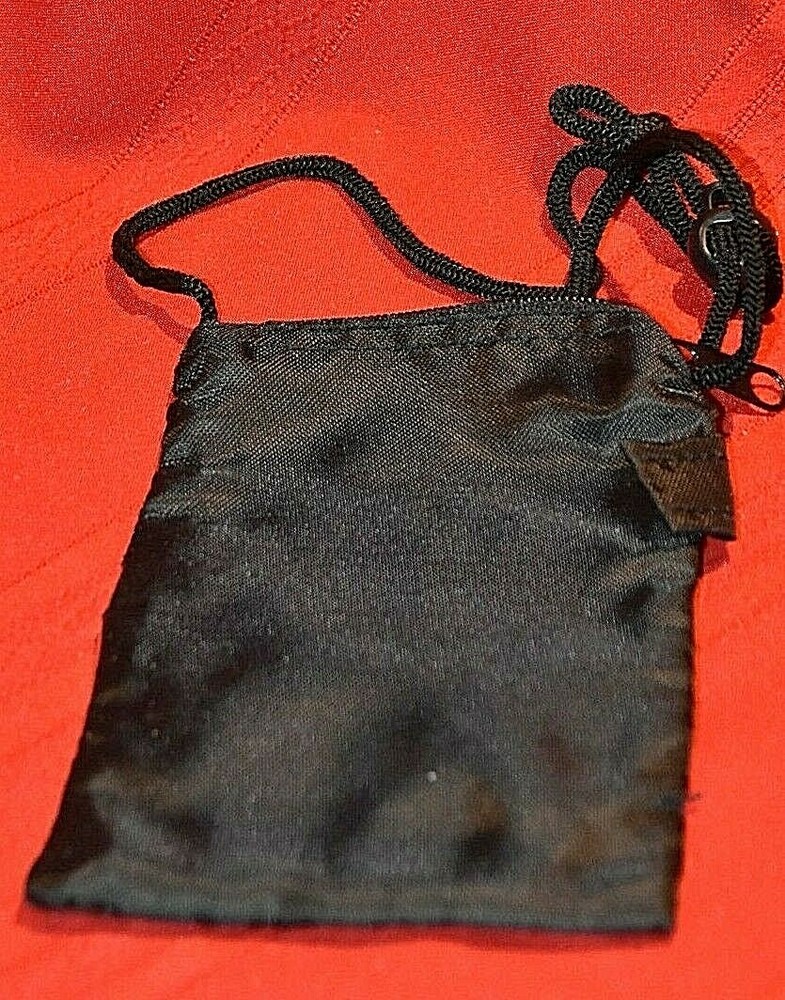 TRAVEL LIGHT POUCH WITH NECK STRAP BLACK