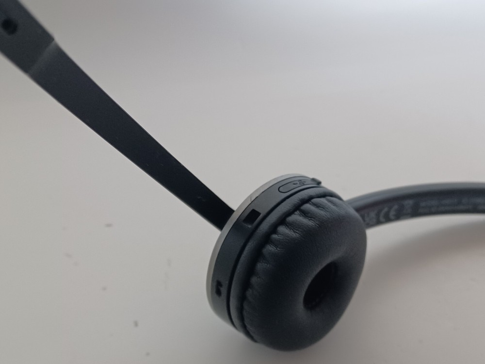 Wireless Headset HS011 with Microphone for PC -Replacement ONLY!