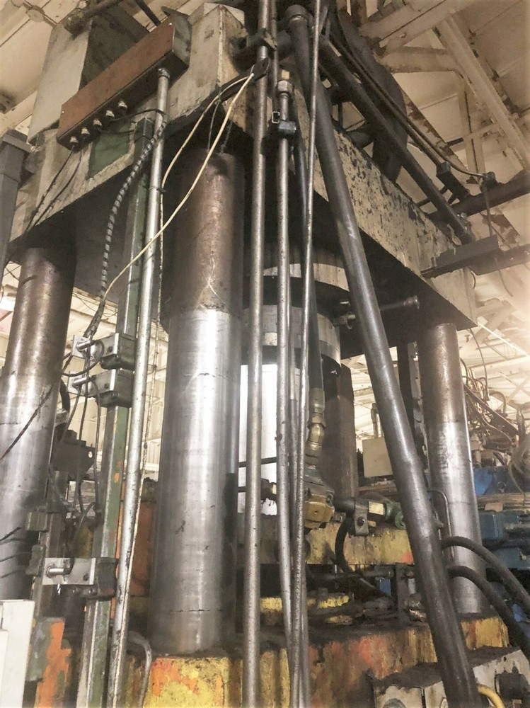 220 / 200 Ton Rodgers Press • Compression Molding Machine • 24" Stroke