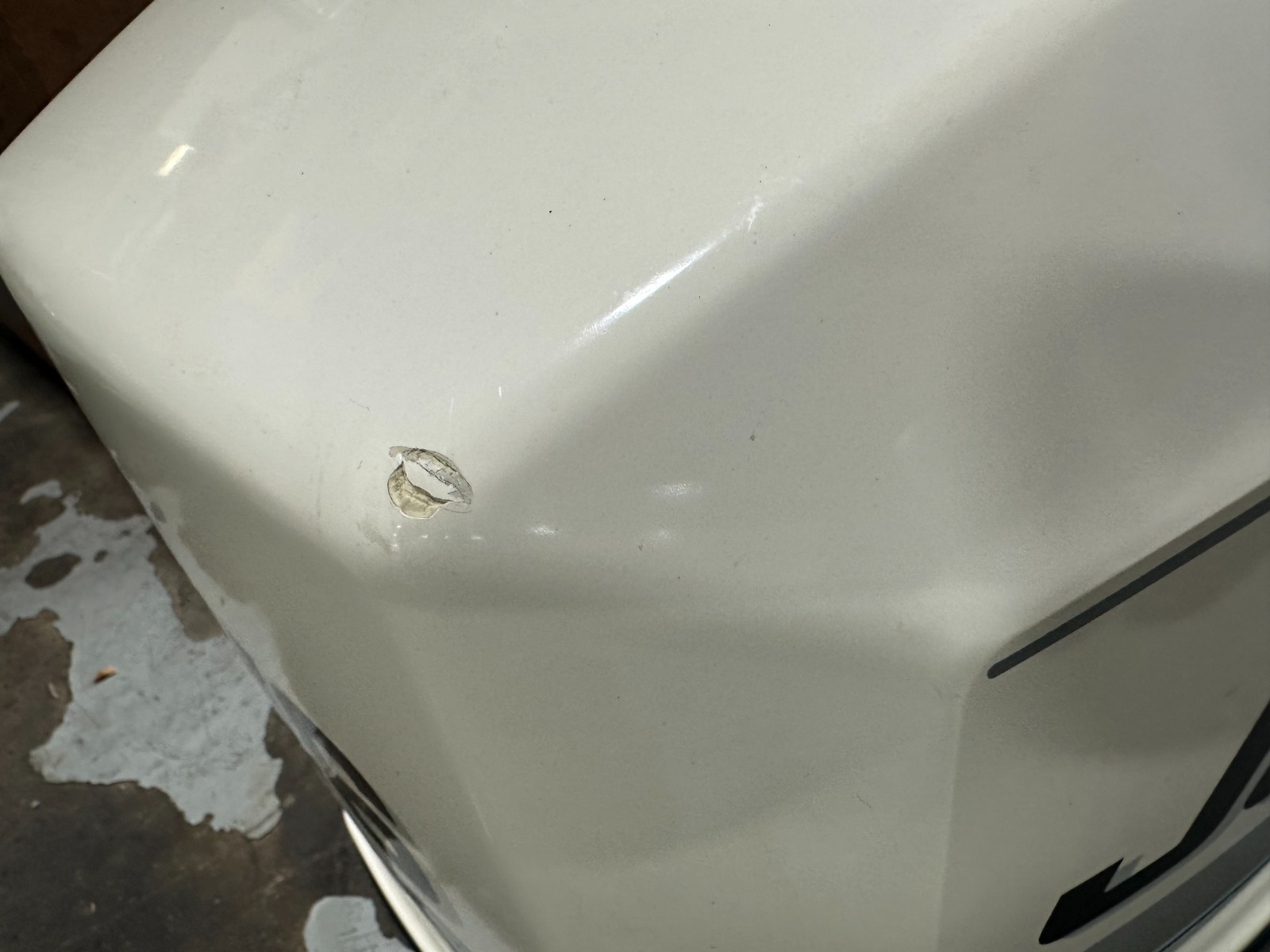 New OEM Johnson 150 Hp V6 2-Stroke Ocean Runner Gl Models Outboard Top Cowling