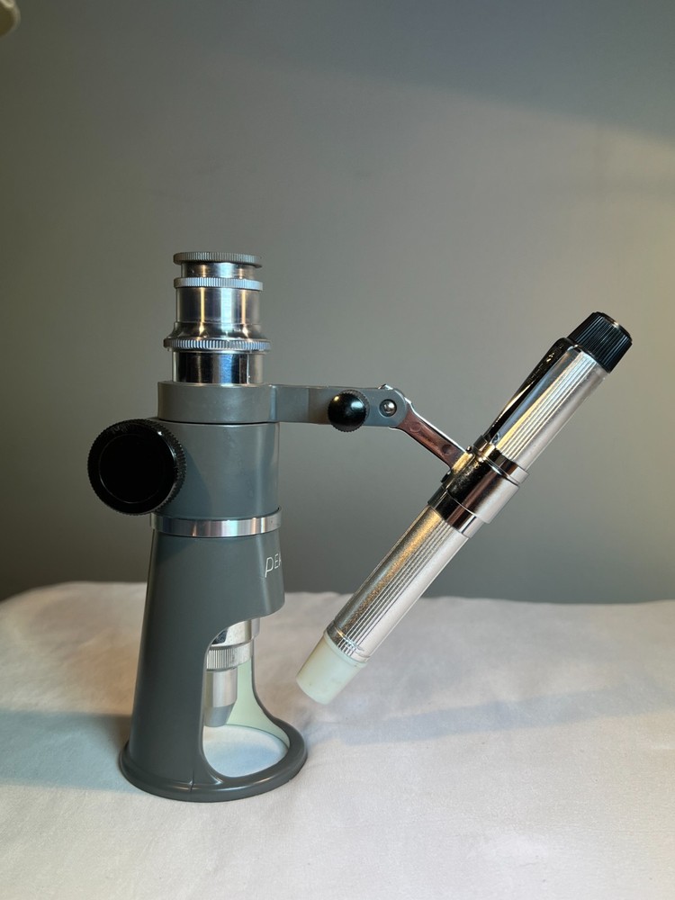 Peak 60x Alignment / Inspection Microscope Japan w/ Penlight – Excellent Optics