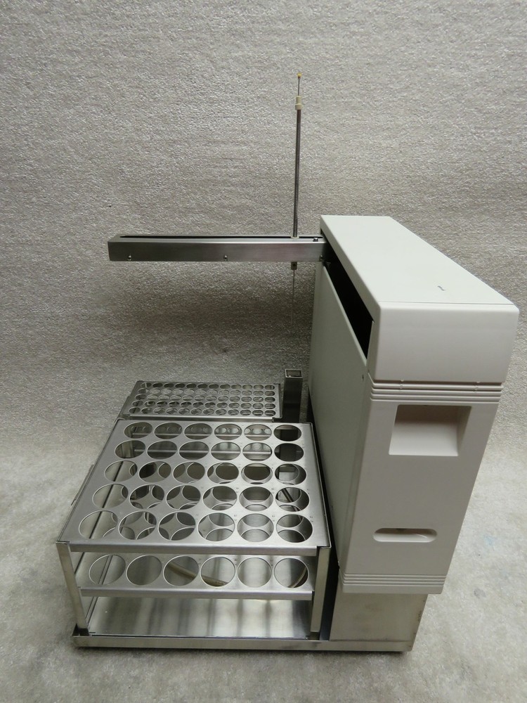 Lachat AIM 1250 autosampler
