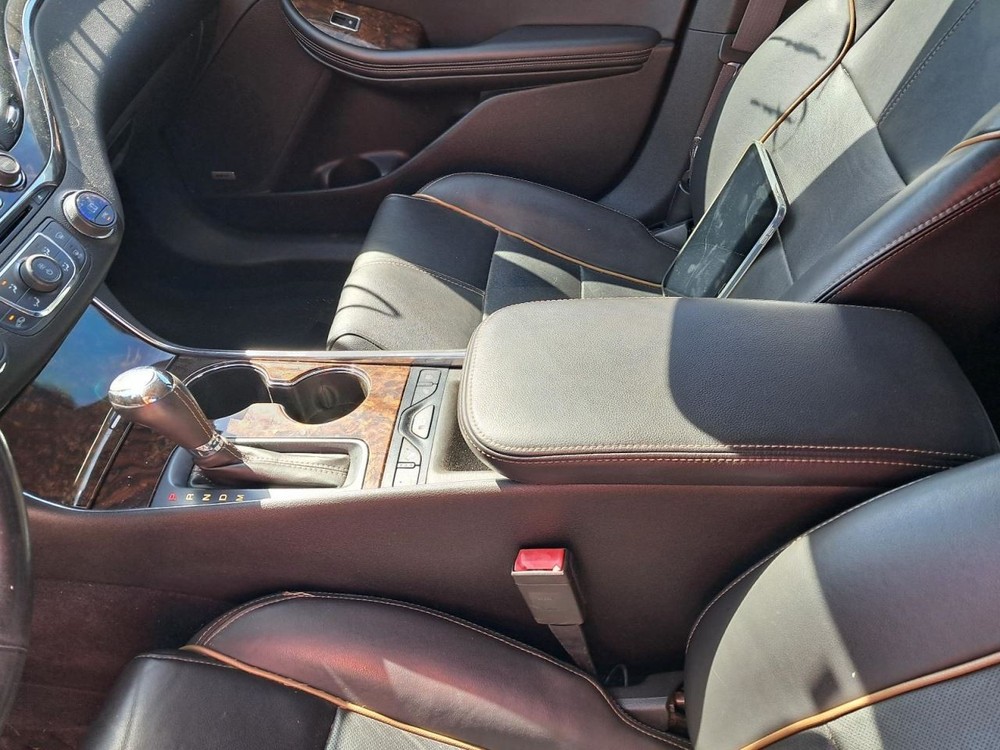 IMPALA 2015 Glove Box 4830708