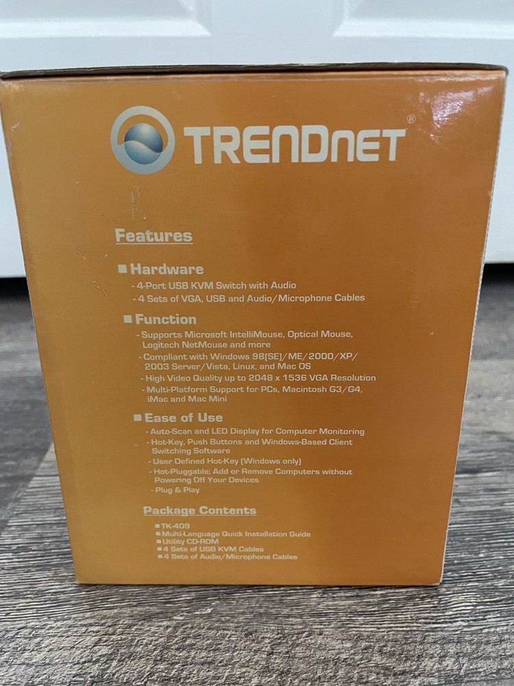 Trendnet 4-Port USB KVM Switch Kit with Audio Model TK-409K