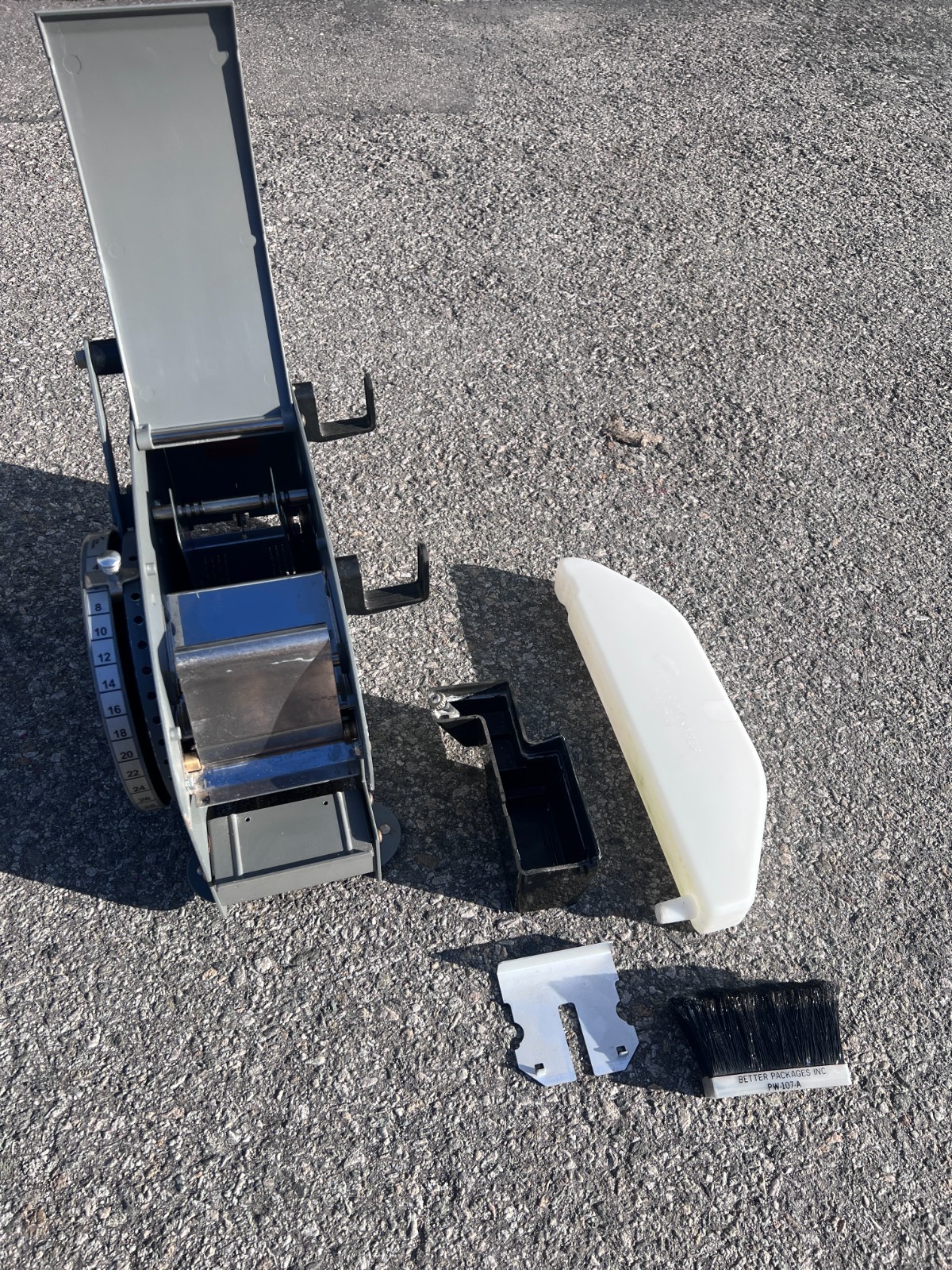 Better Pack 333 Plus Manual Gummed Tape Dispenser Excellent Used Condition