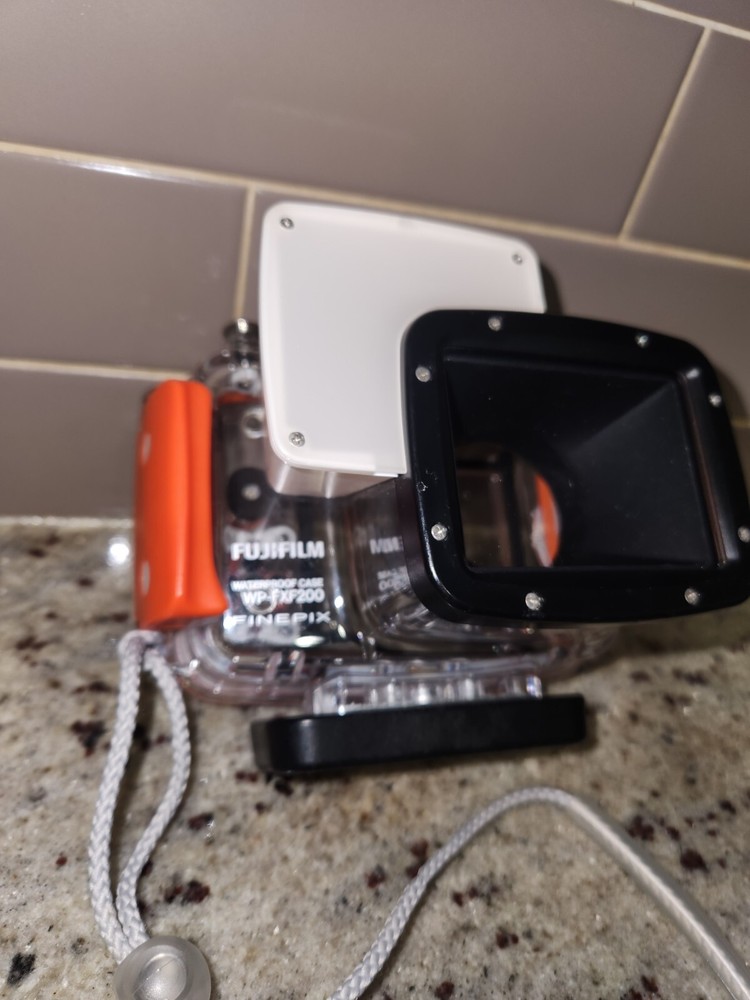Fujifilm Waterproof Camera Case WP-FXF200 FINEPIX