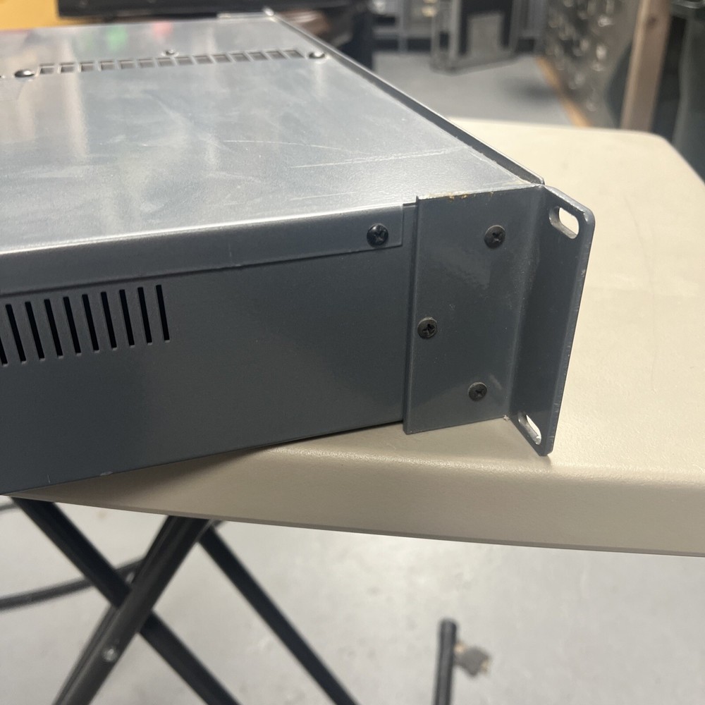 PEAVEY IPA75T Industrial Power Amplifier