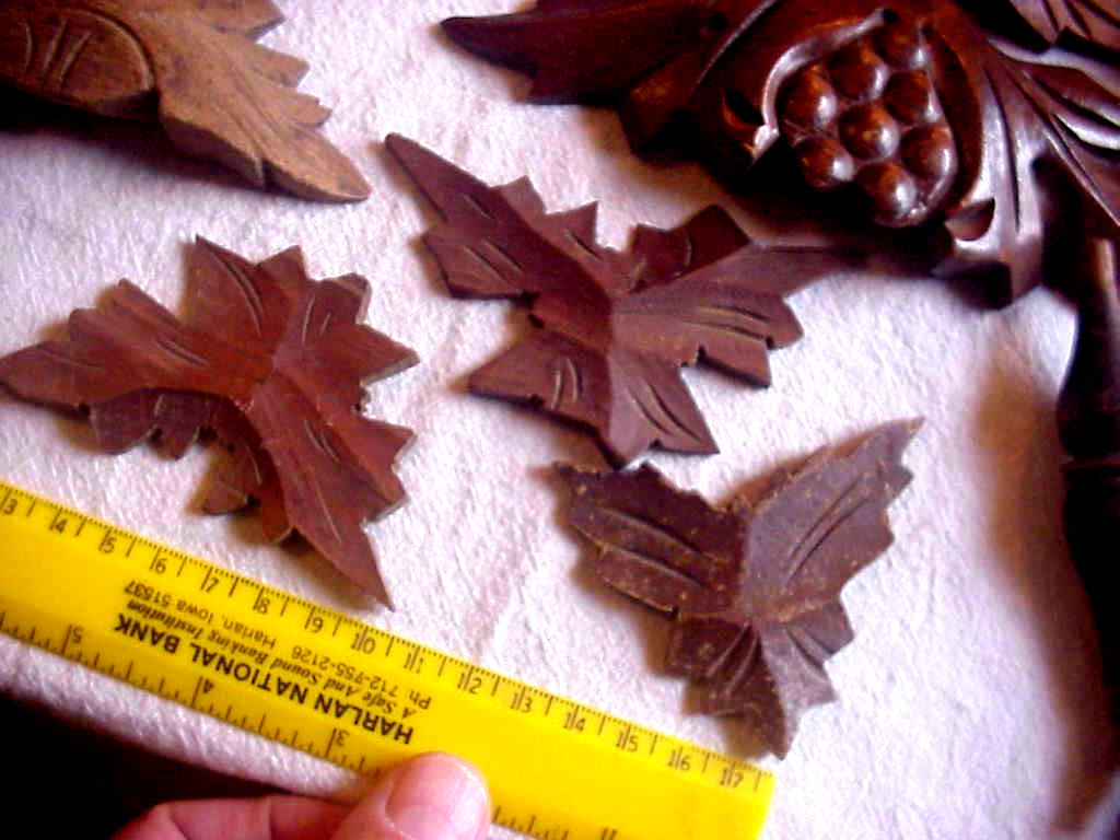 LOT OF 60+ ANTIQUE WOOD DOOR STOPS FINIAL TURNED ARCHECTURE ACCENTS HOME DECOR