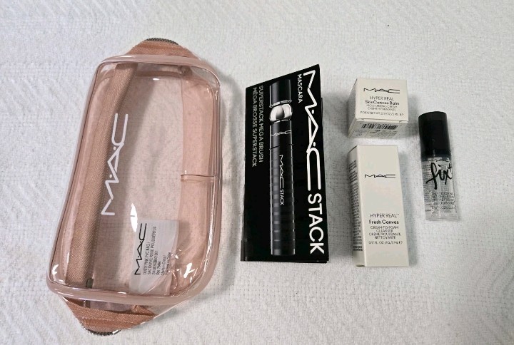 MAC Cosmetics 5 Piece Gift Set MACStack Mascara Fix+ Hyper Real Balm & Cleanser