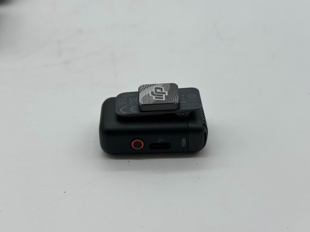 DJI Osmo Pocket 3-Axis Stabilizer and 4K Handheld Camera