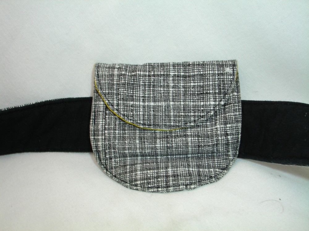 CRAFTY STACY Quick release camera NECK STRAP with pocket