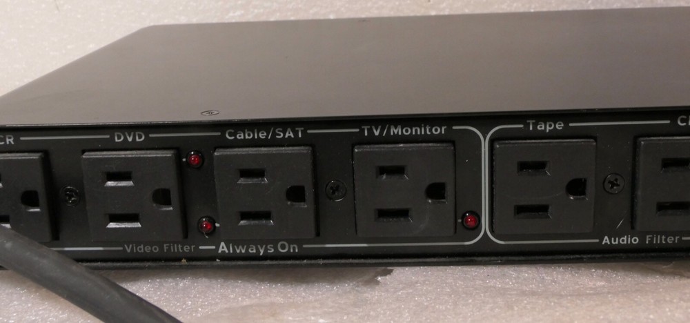 BELKIN MODEL #AP20800-08-BLK SURGE PROTECTIVE DEVICE