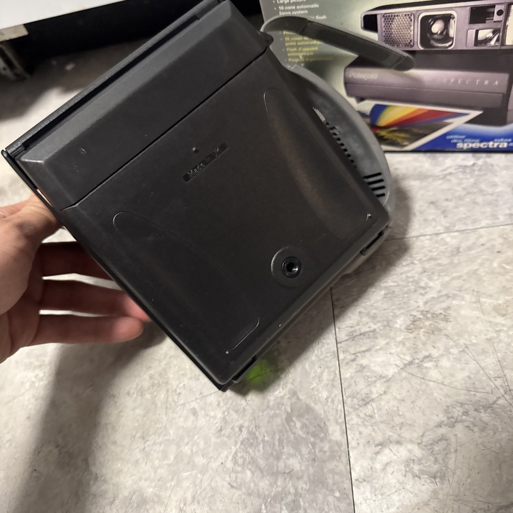 Vintage Polaroid Spectra System SE Auto-Focus Instant Camera