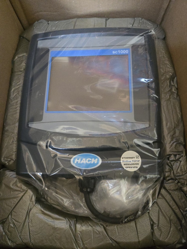 HACH SC1000 Universal Controller  Display Module LXG402.99.00022