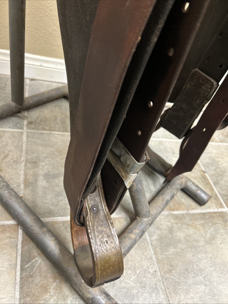 Porter Vintage Saddle