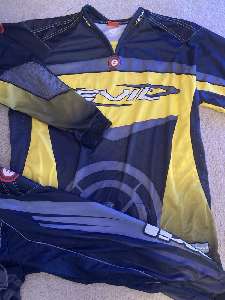 2 Evil Paintball Jerseys Size XL